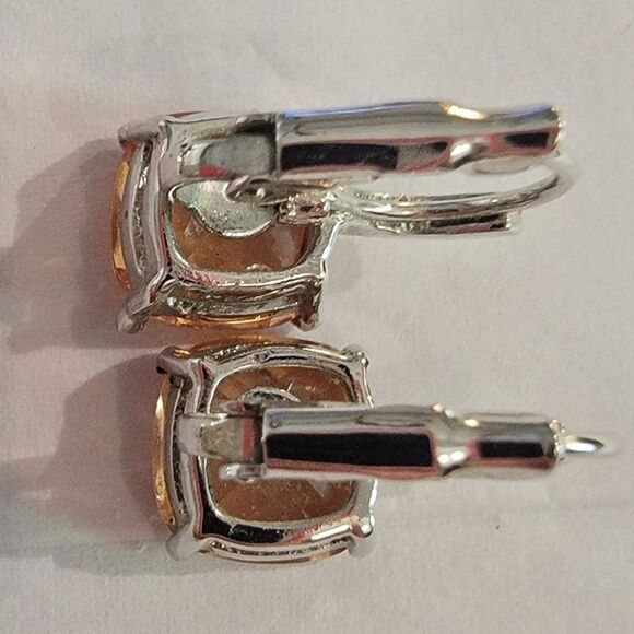 9mm Square Cut Apricot Champagne CZ Rhodium Plate Drop Earrings 0.75" long #NWOT - Picture 3 of 5